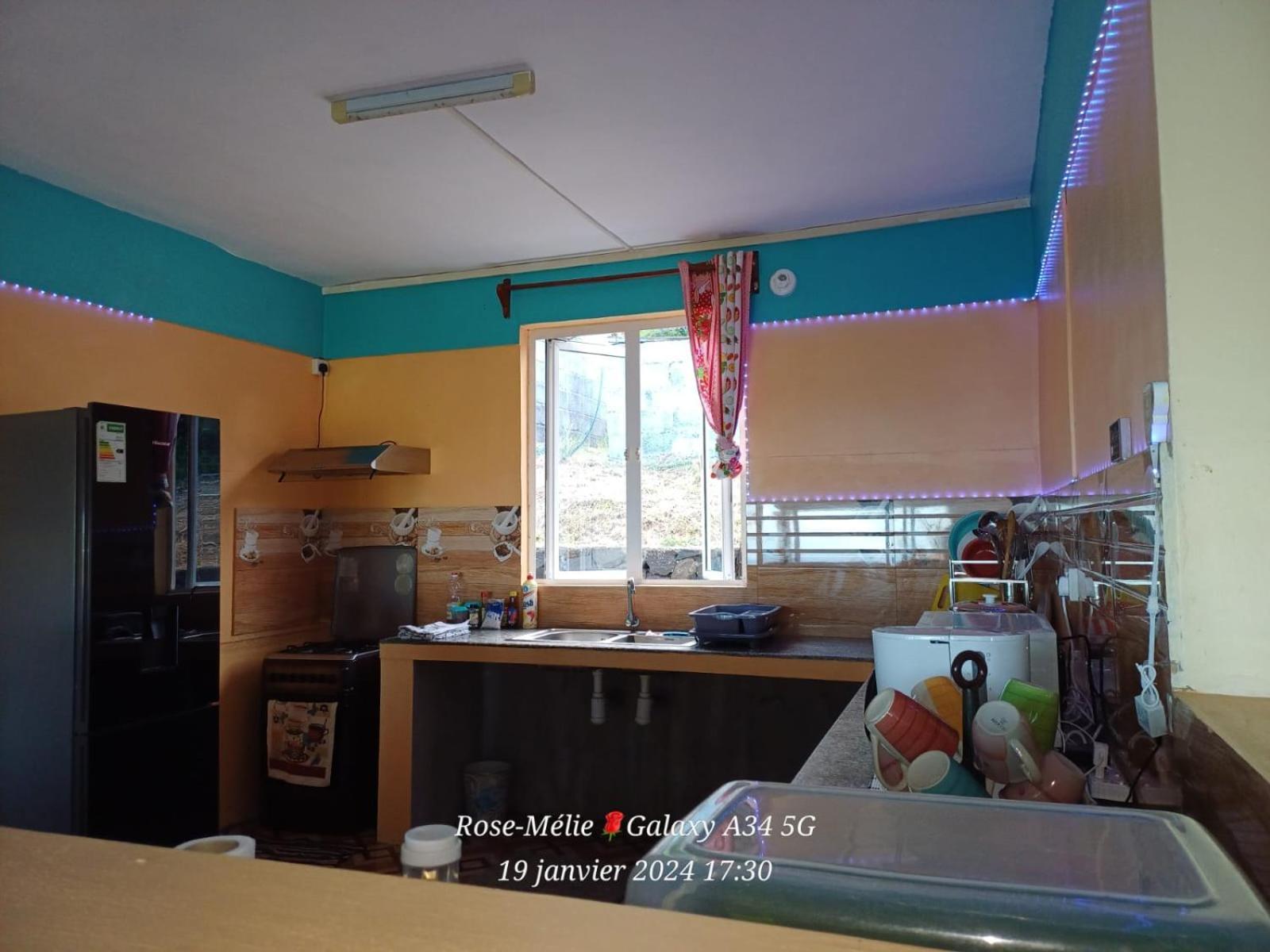 Chez Tonio Magic Ocean View Villa Port South East Bagian luar foto